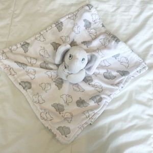 White blanket elephant